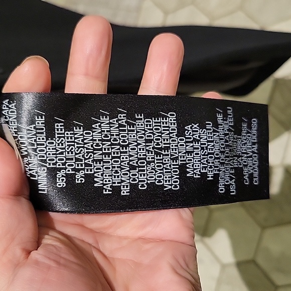 Wool coat - Picture 6 of 10